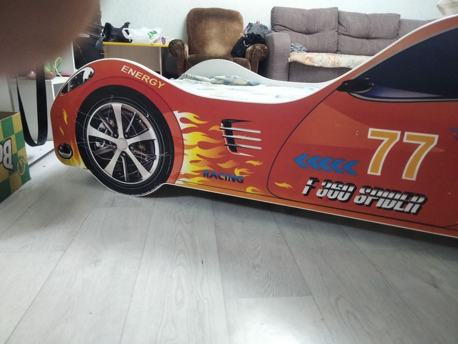 Кроватка детская