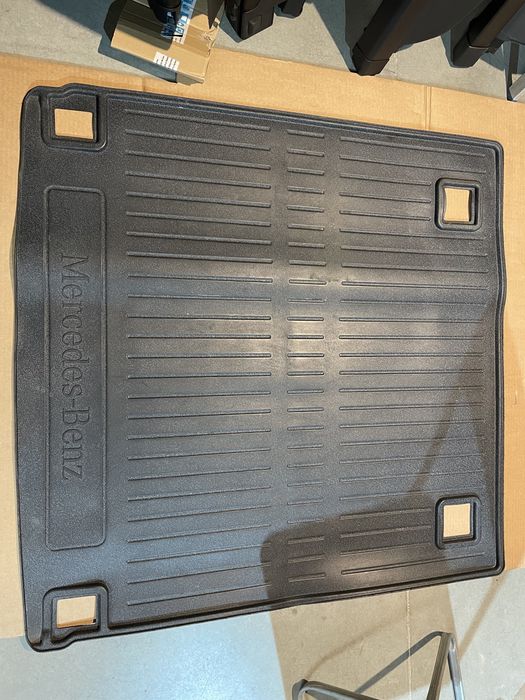 Tava tavita portbagaj mercedes w213 e-class