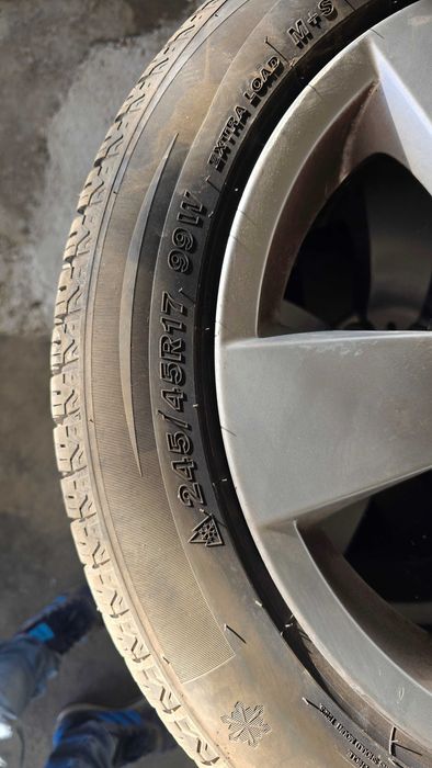 Джанти с гуми за BMW E60 E61 xDrive