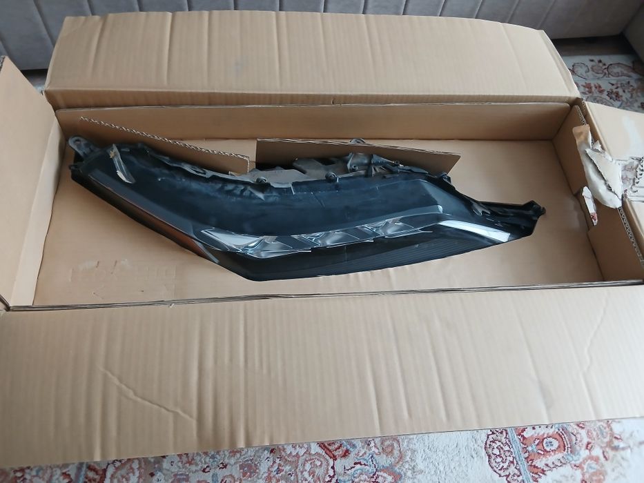 Фара Lexus RX 300