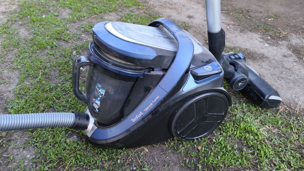 Продам пылесос TEFAL