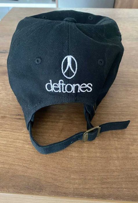 Шапка с козирка - Deftones Private Music