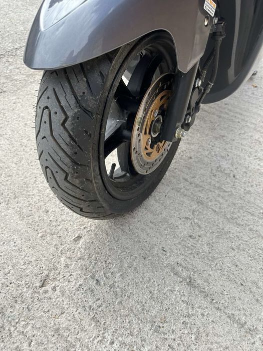 скутер scuter Daelim 125