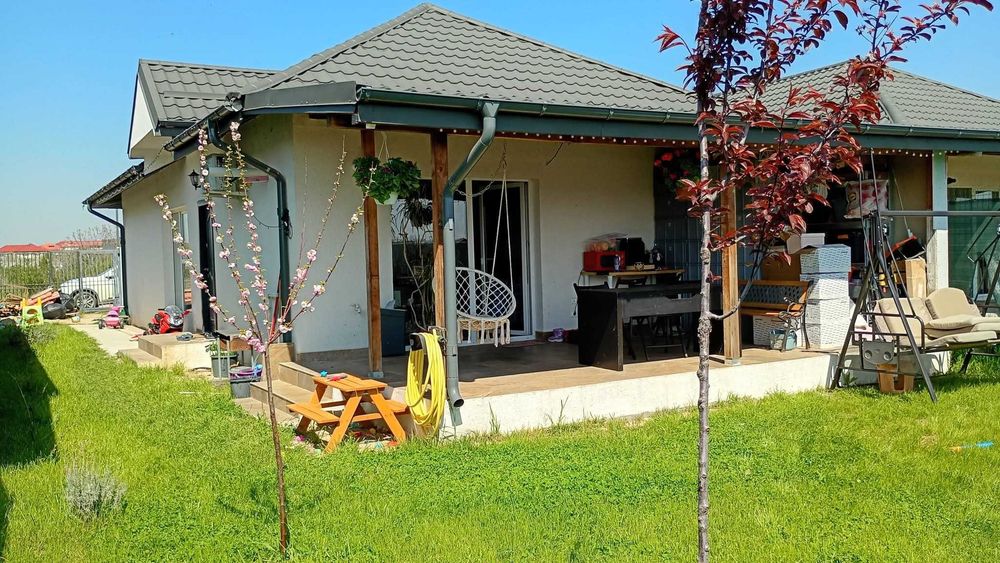 Casa individuala cu terasa mare - Cornetu, aproape de A0 si Bucuresti