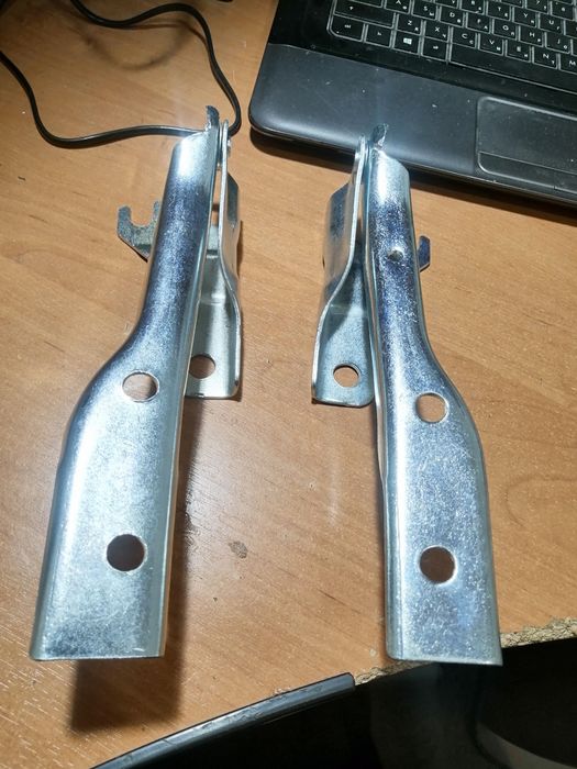 Петли капота VW POLO 09-20