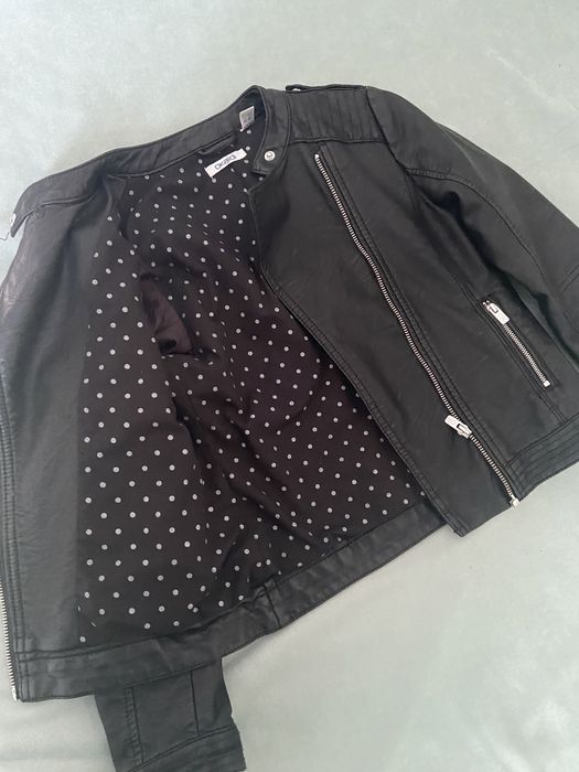 Продам кожаную  куртку