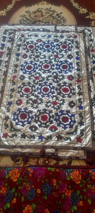 Кашта кулда ткилган