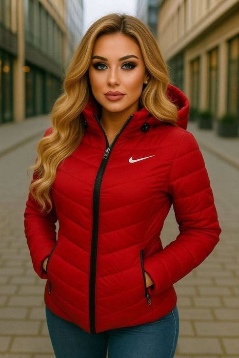 Geaca băieți Nike.