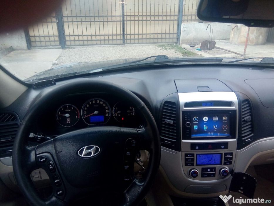 Hyundai Santa Fe 2008 (3500 euro, usor negociabil)