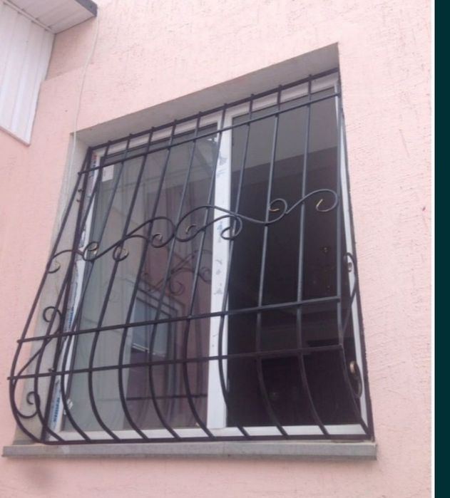 Сварочные и кованые решетки на окна