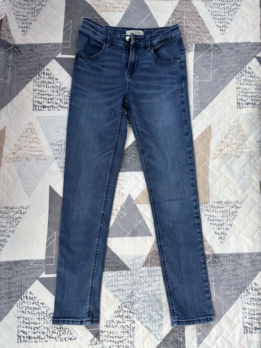 Оригинални маркови дънки – GUESS 12г.