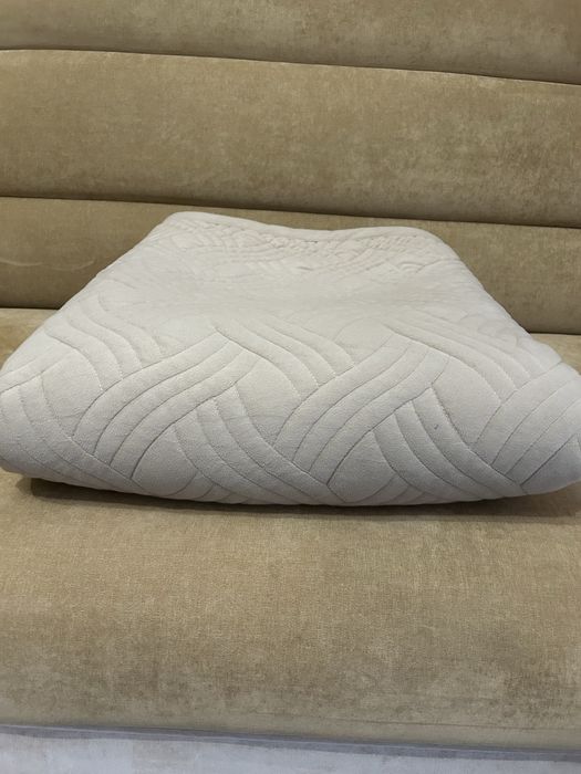 Покрывало на диван, кровать