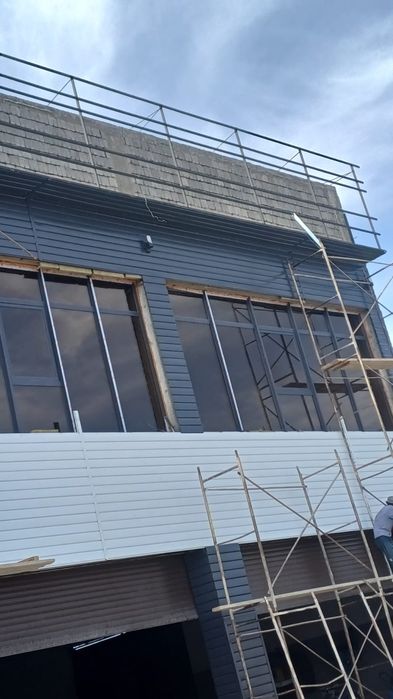 Үйдің сыртын сендвич панель және сайдингпен қаптау