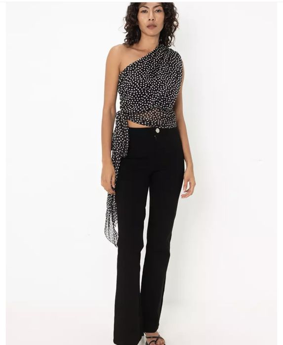 Топ на точки на zara