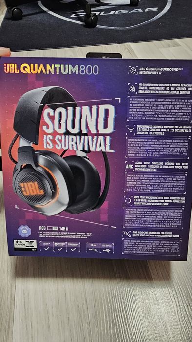 JBL QUANTUM 800 Wireless