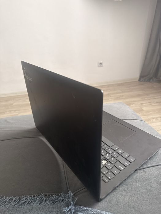 Продам ноутбук LENOVO