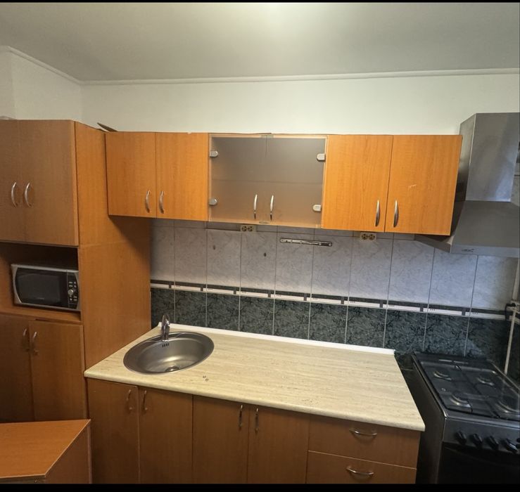 Vand mobila bucatarie