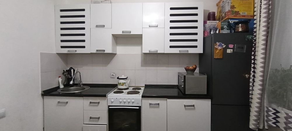 кухонный гарнитур вместе с газом