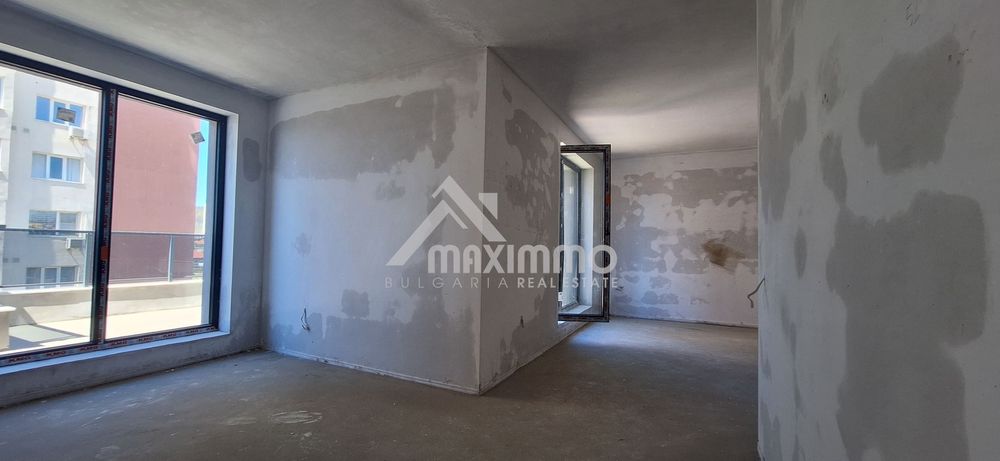 Продава се Тристаен апартамент в Варна, Владислав Варненчик - 108 кв.м за 614 €/кв.м - Снимка #2