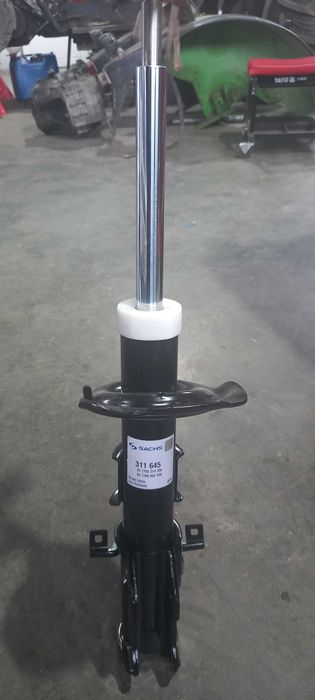 Amortizoare noi fată Sachs 311645 Mercedes preț redus