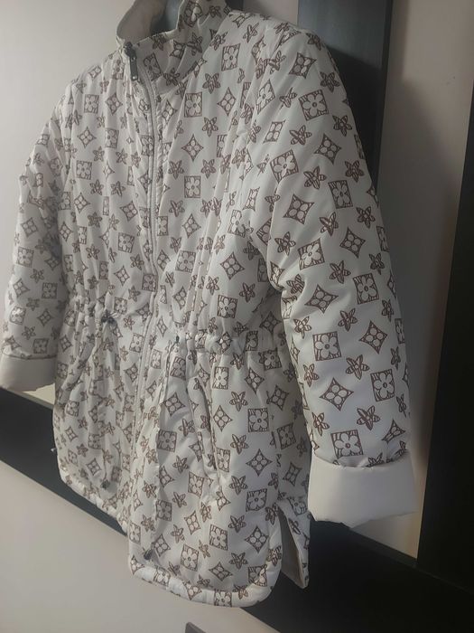 Дамско есенно яке