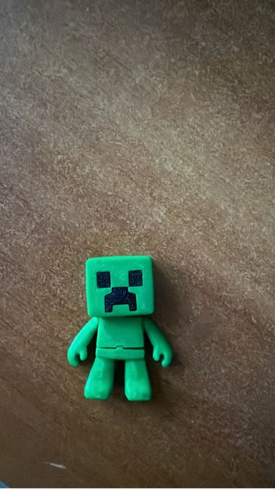 Breloc Minecraft - Doar 15 RON