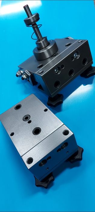 Шаблон за минификс комплект с фрезер 15мм. 
За минификс 34мм 
Има отво