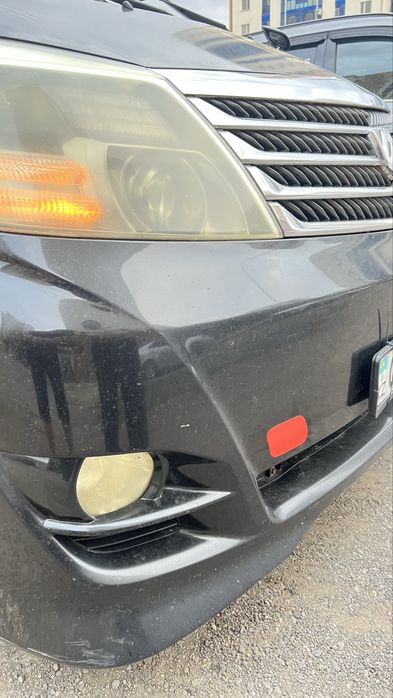 Заглушка переднего бампера Alphard