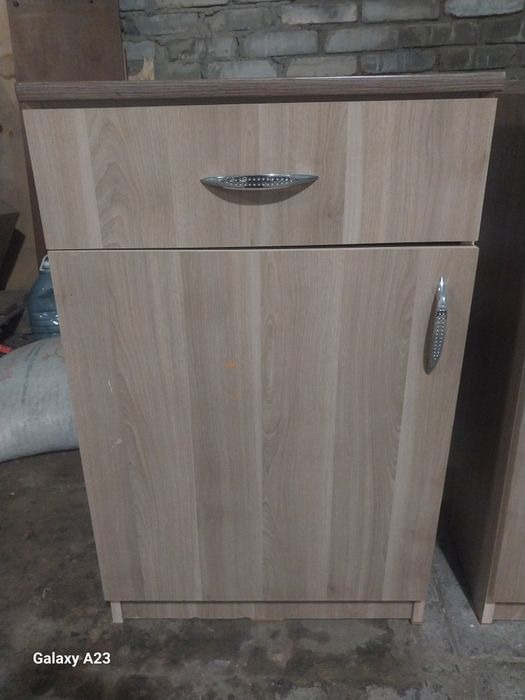 Продам тумбы 2 штуки