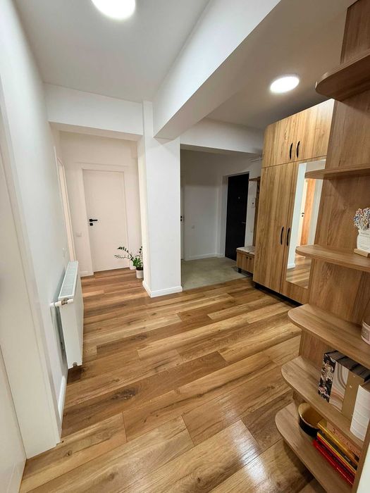 Apartament cu 3 camere