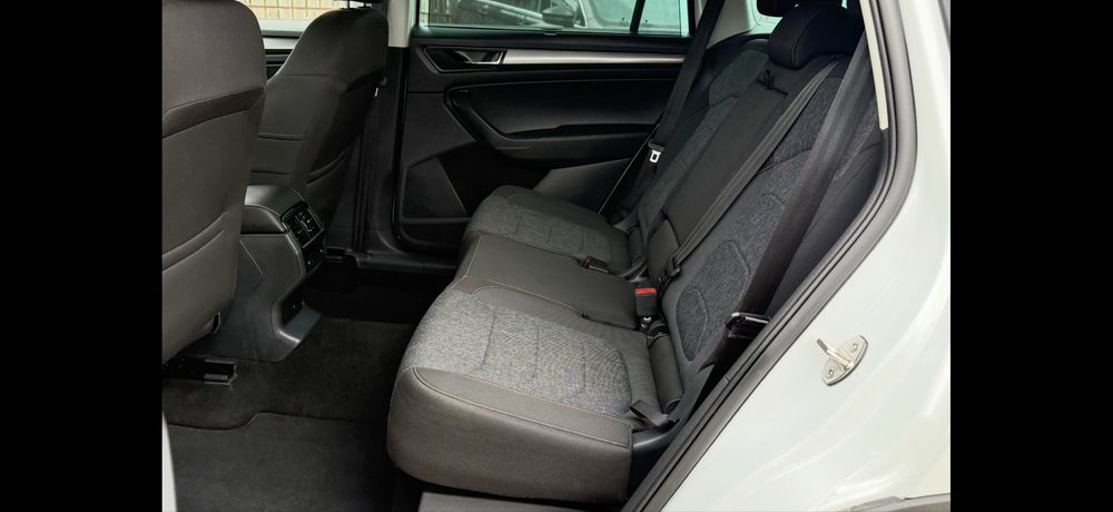 SKODA KODIAQ=2022=2.0=200CP=E6=Automat=4x4=Camera=Ful Led=Distonic=Line Side Asist=Bord Virtual=Pilot=Coputer=Clima=Incalzire Scaune=Impecabila=