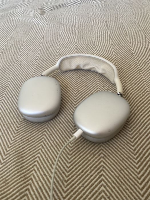 AirPods max оригинал