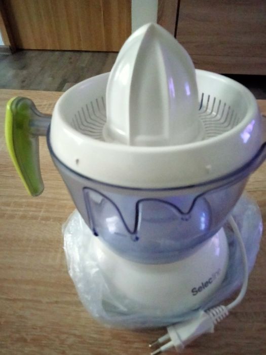 ondulator, storcător citrice,set pahare cu pereți dubli la 40lei