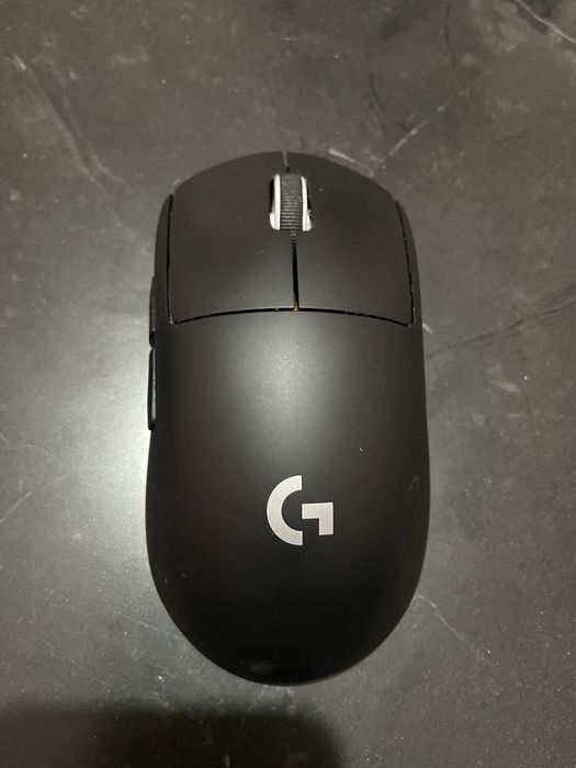 Logitech Pro X Superlight мишка