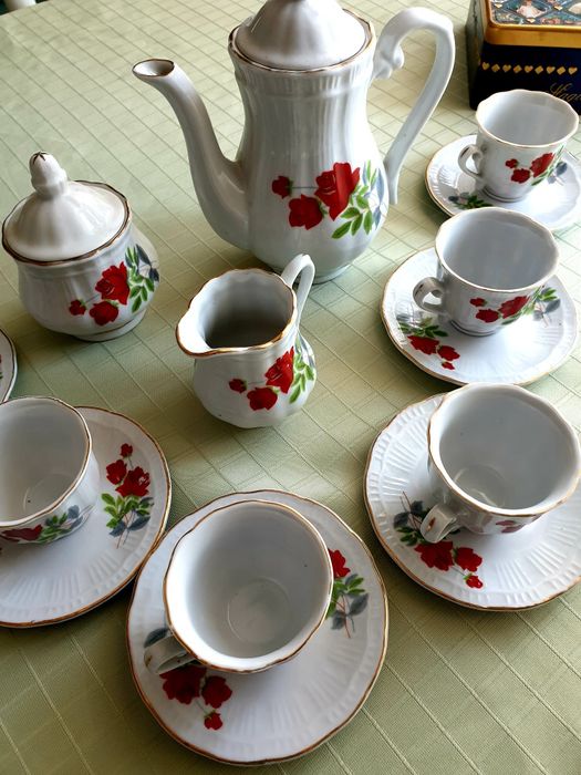 Кофейный сервиз на 6 персон