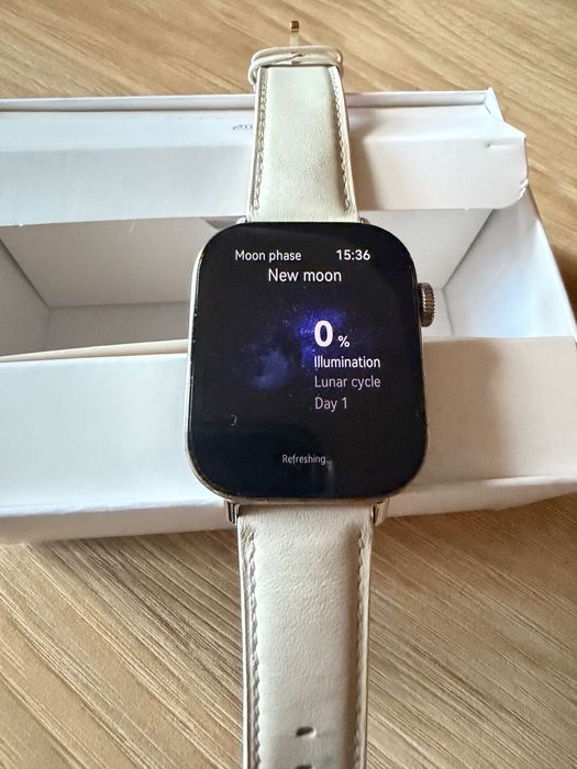 Смарт часовник Huawiei Watch Fit 3