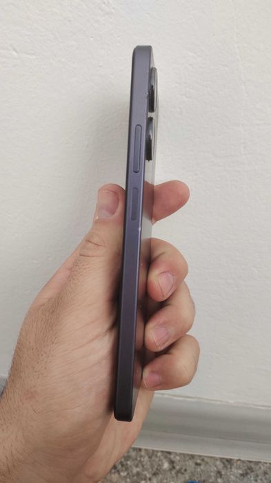 Продается realmi note 60