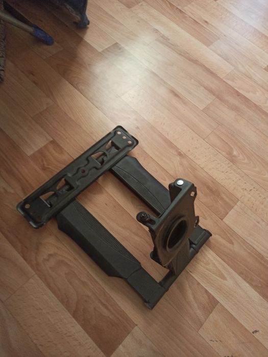 Кранштейн для компьютера