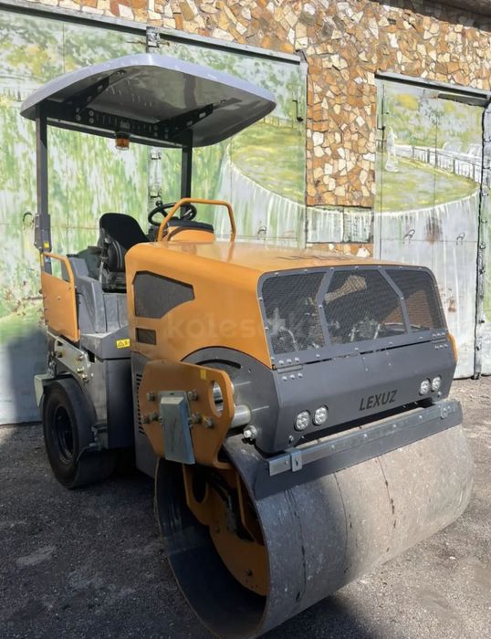 Каток 5т комбинированный