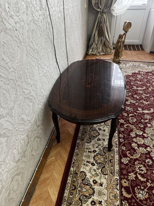 Стол продам за 5000