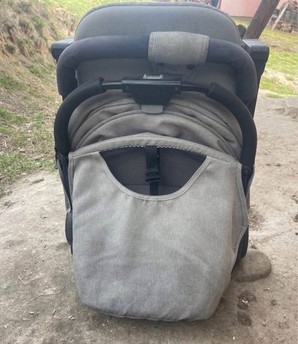 Vând căruț in stare buna