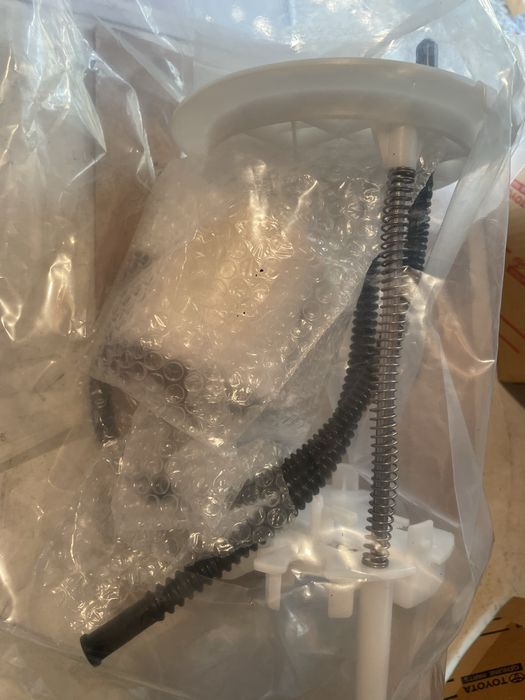 Топливный фильтр в сборе