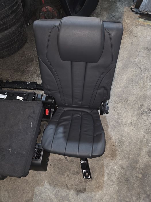 Bancheta rabatabila auto