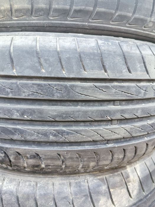 R17 215/50 шины...