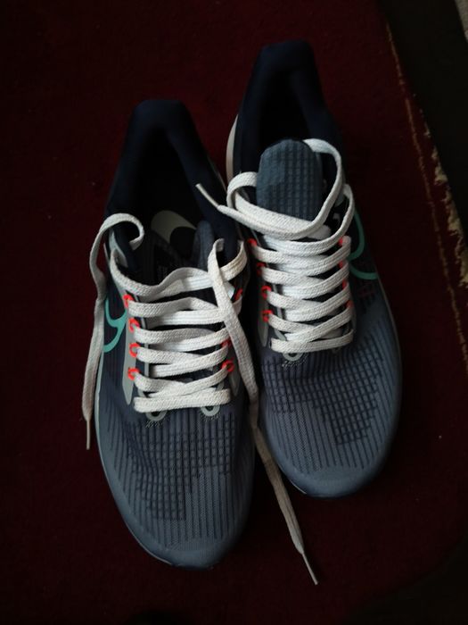 Кроссовки nike air zomm