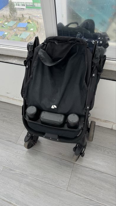 Коляска прогулочная Joie