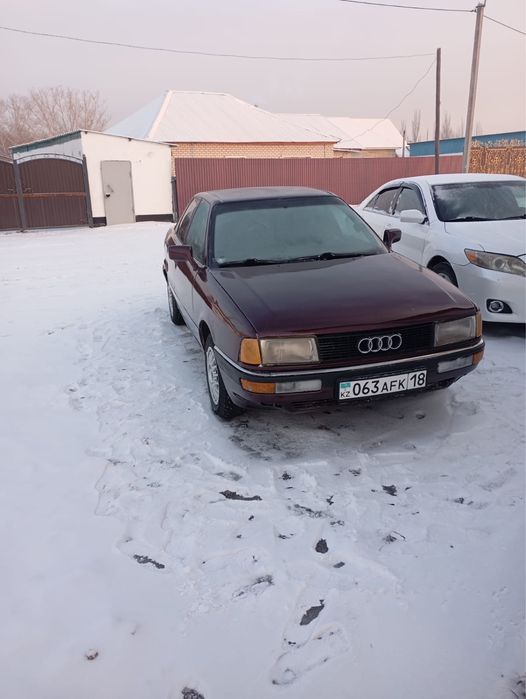Продам машина Audi 80