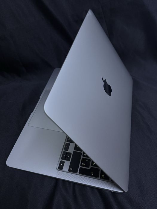 MacBook M1 2020 | Ortalyq Market