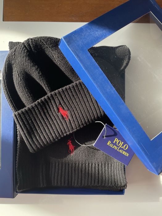 Мъжки подаръчен комплект в черно шал и шапка