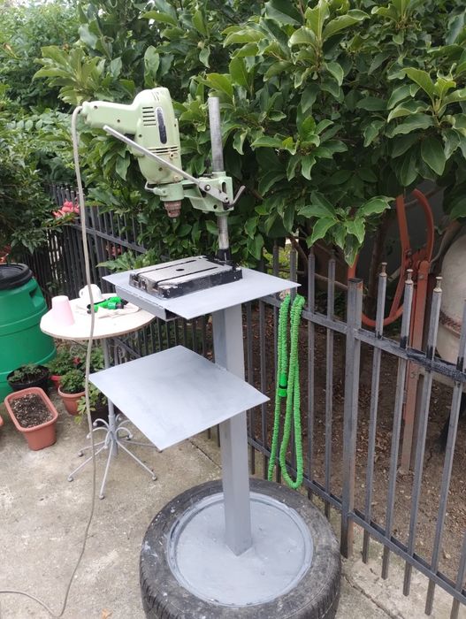 Suport pentru bormașină